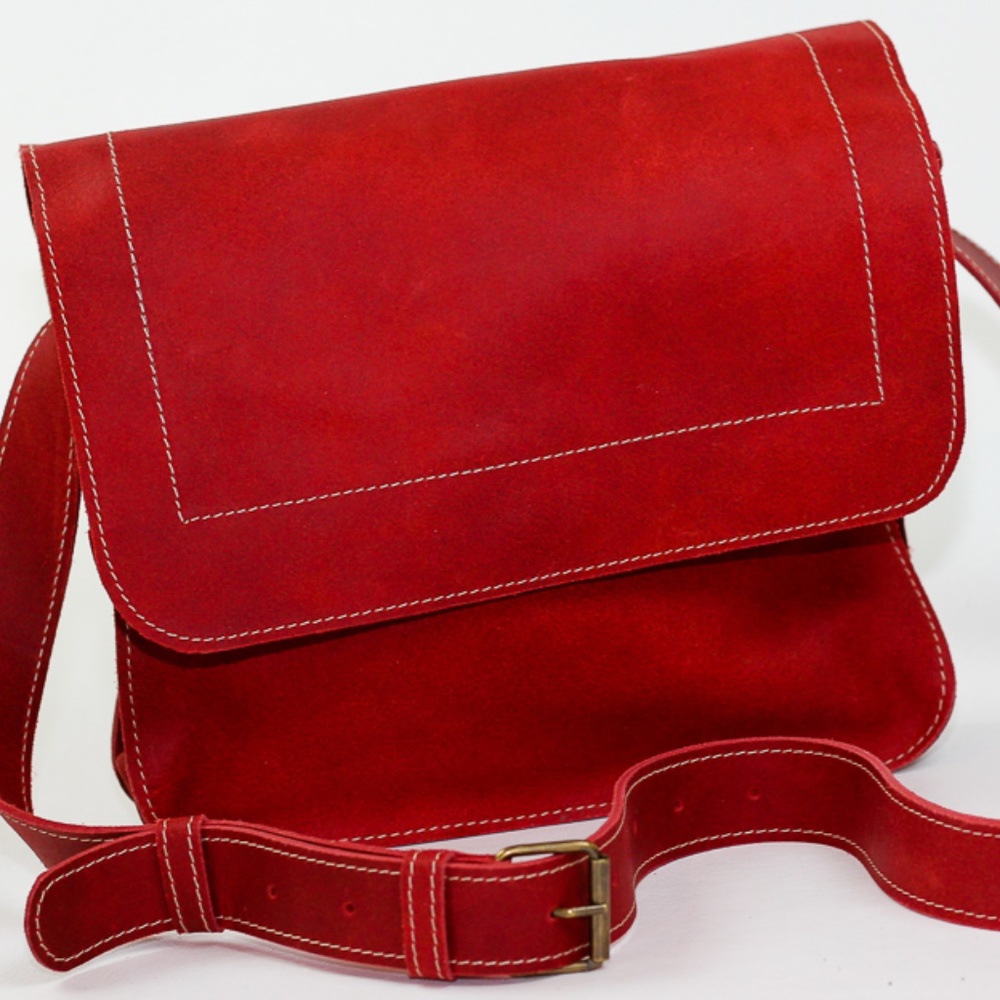Women's genuine leather purse